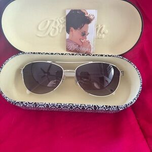 Brand new never worn Brighton sunglasses for women. With case